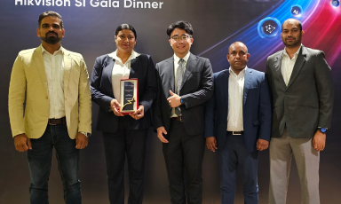 Best Solution Partner Commercial Display by Hikvision