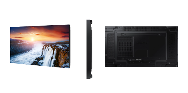Bezel free LCD videowall display with seamless screens for immersive visual experience